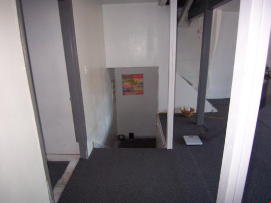 4745 University Way, #Top Floor, Seattle WA 98105 - Photo 4