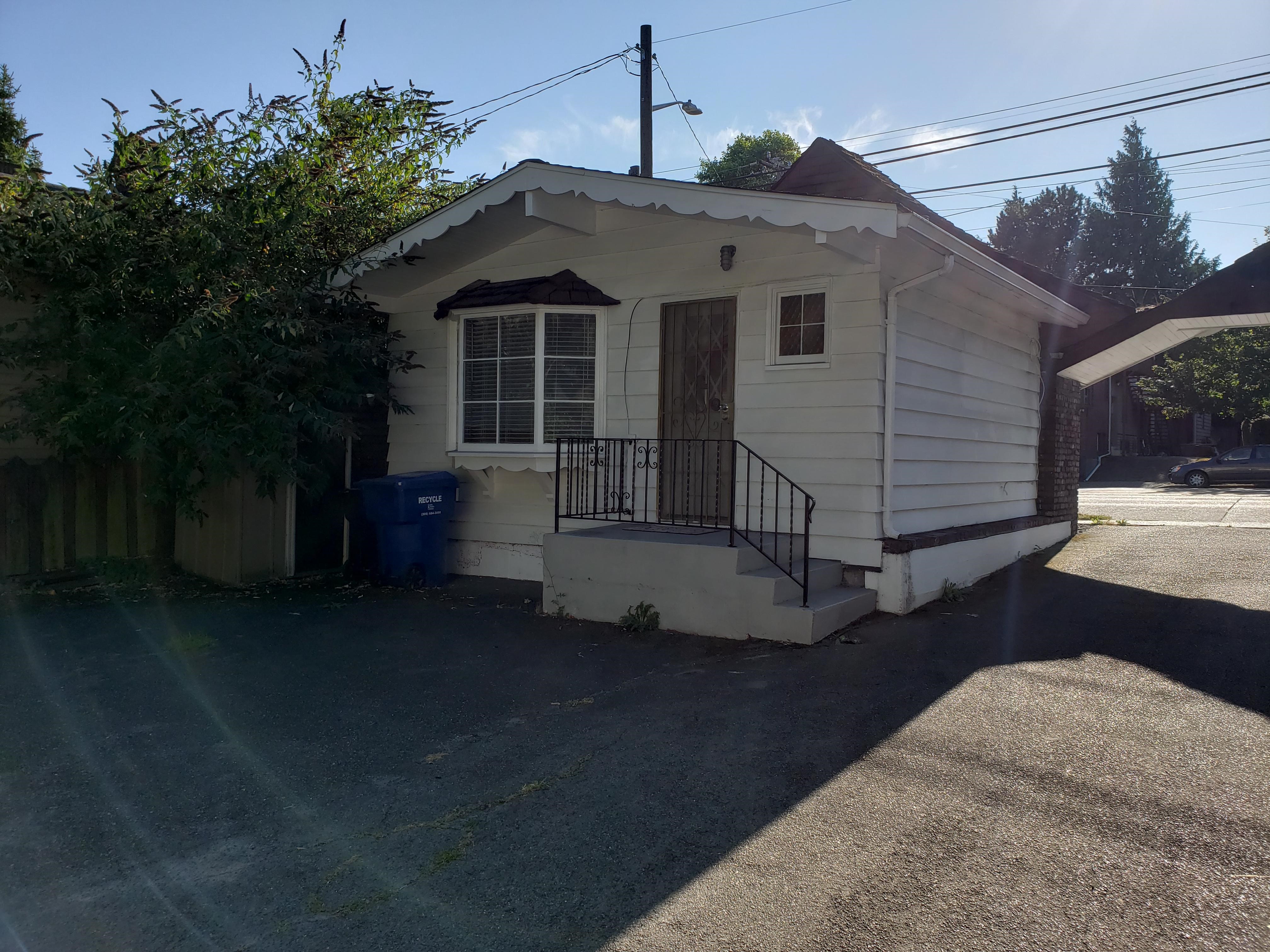 7326 15th Ave NW, Seattle WA 98117 - Photo 11