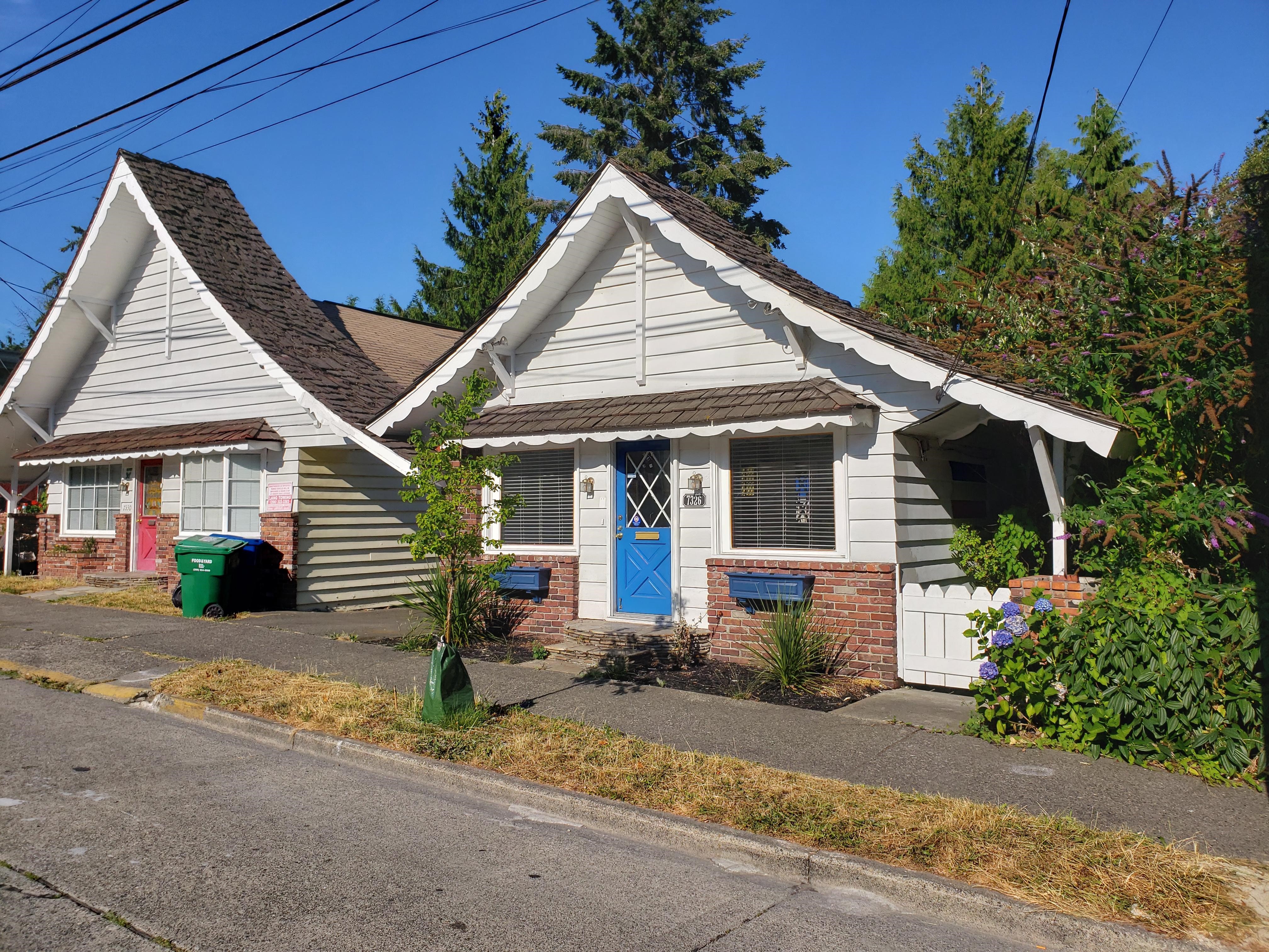 7326 15th Ave NW, Seattle WA 98117 - Photo 9